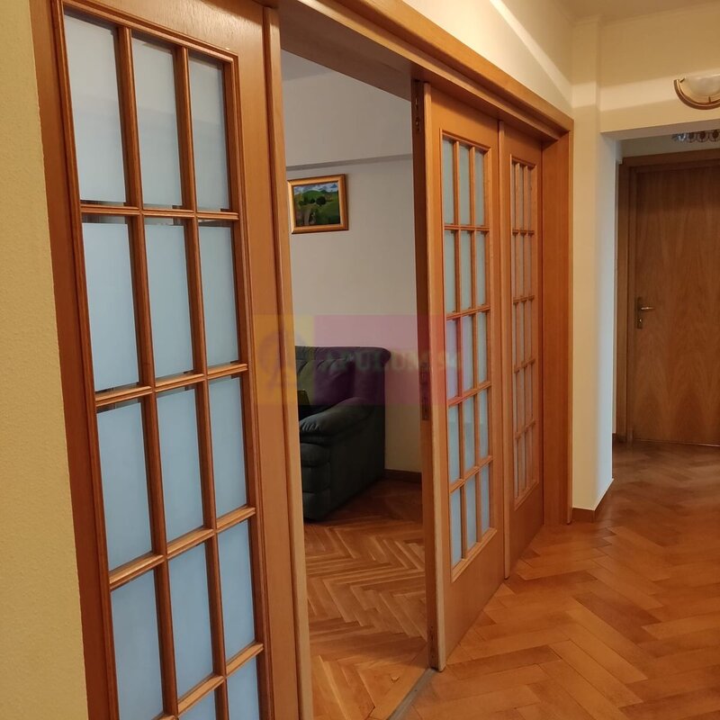 Bd Unirii, La Fantani, stradal